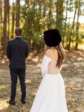 Justin Alexander Signature Amelia